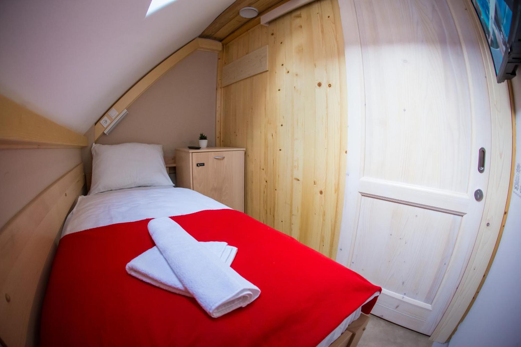 Gluten Free Bed & Breakfast Dezela Okusov Liubliana Exterior foto